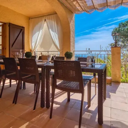 Costacabana - Villa Amalia * יורט דה מאר
