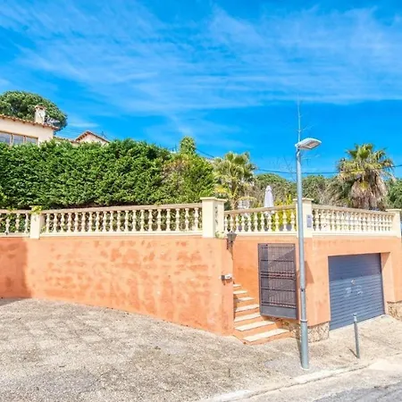 Costacabana - Villa Amalia *